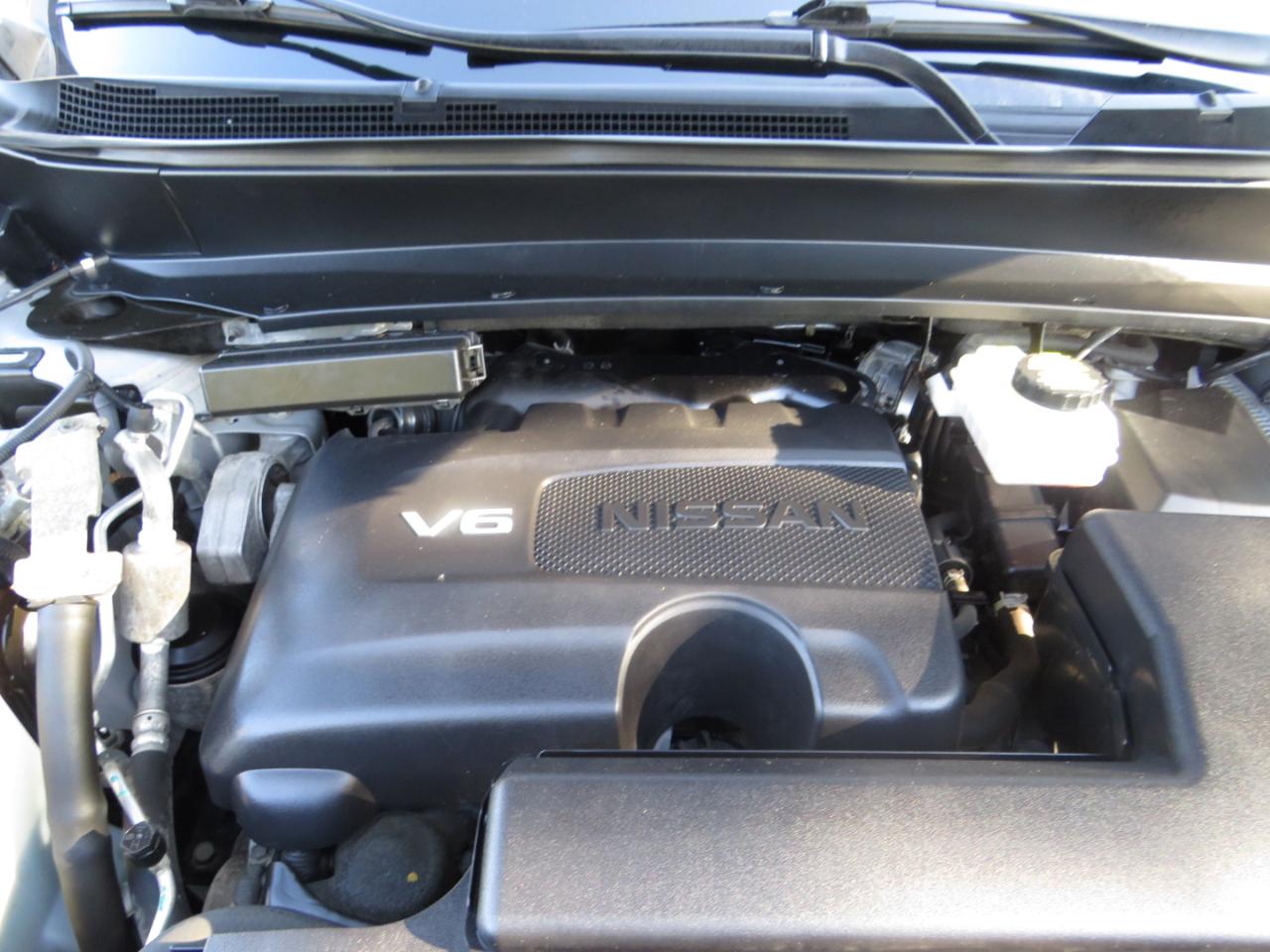 Nissan Pathfinder 4x4 SV 2020