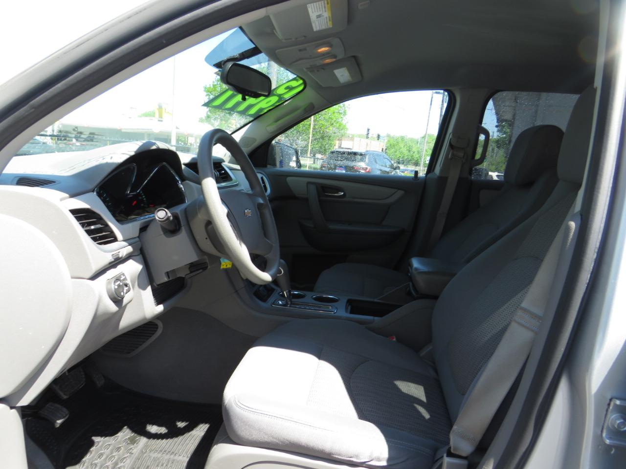 Chevrolet Traverse AWD 4dr LS 2015