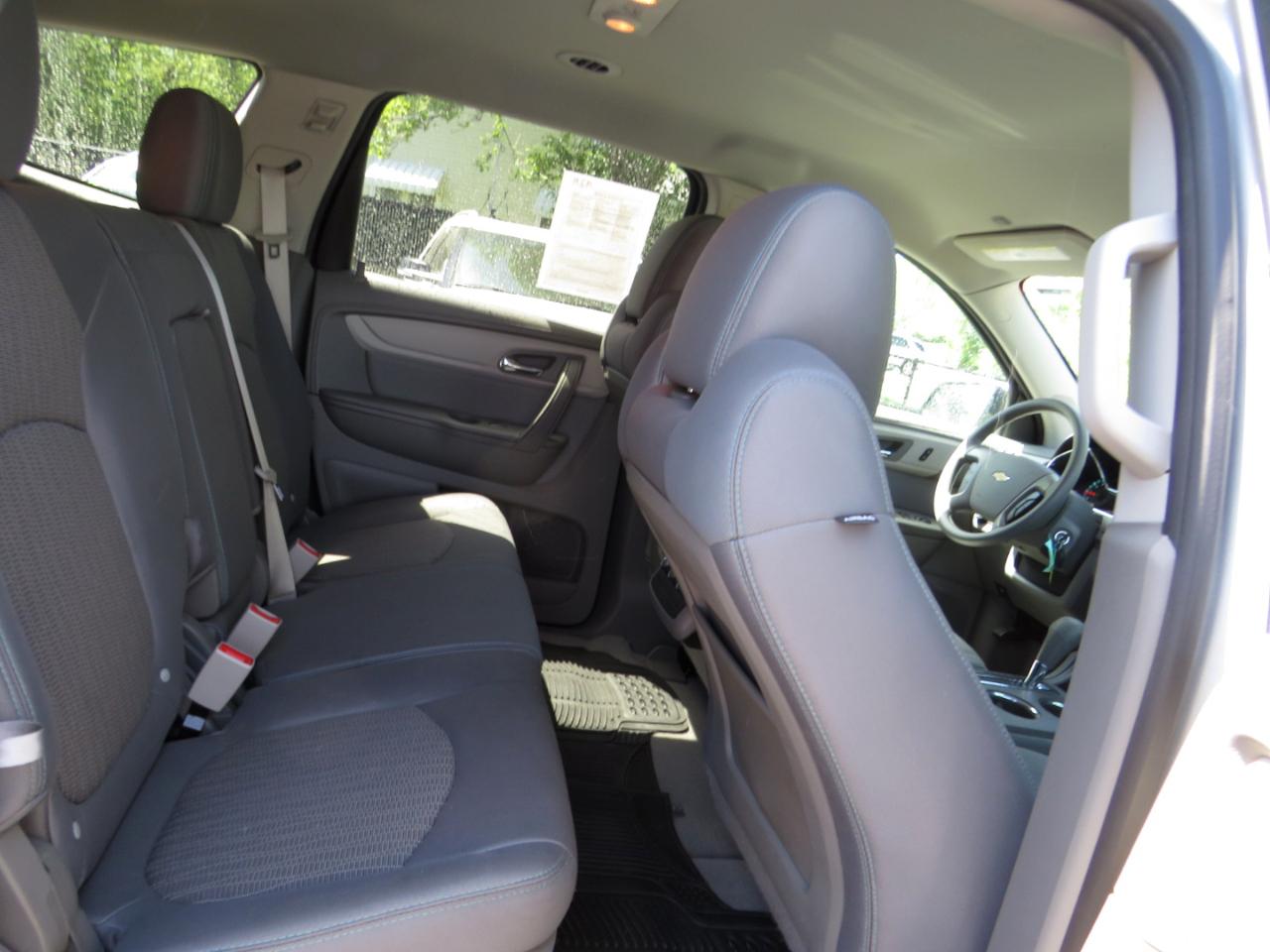 Chevrolet Traverse AWD 4dr LS 2015