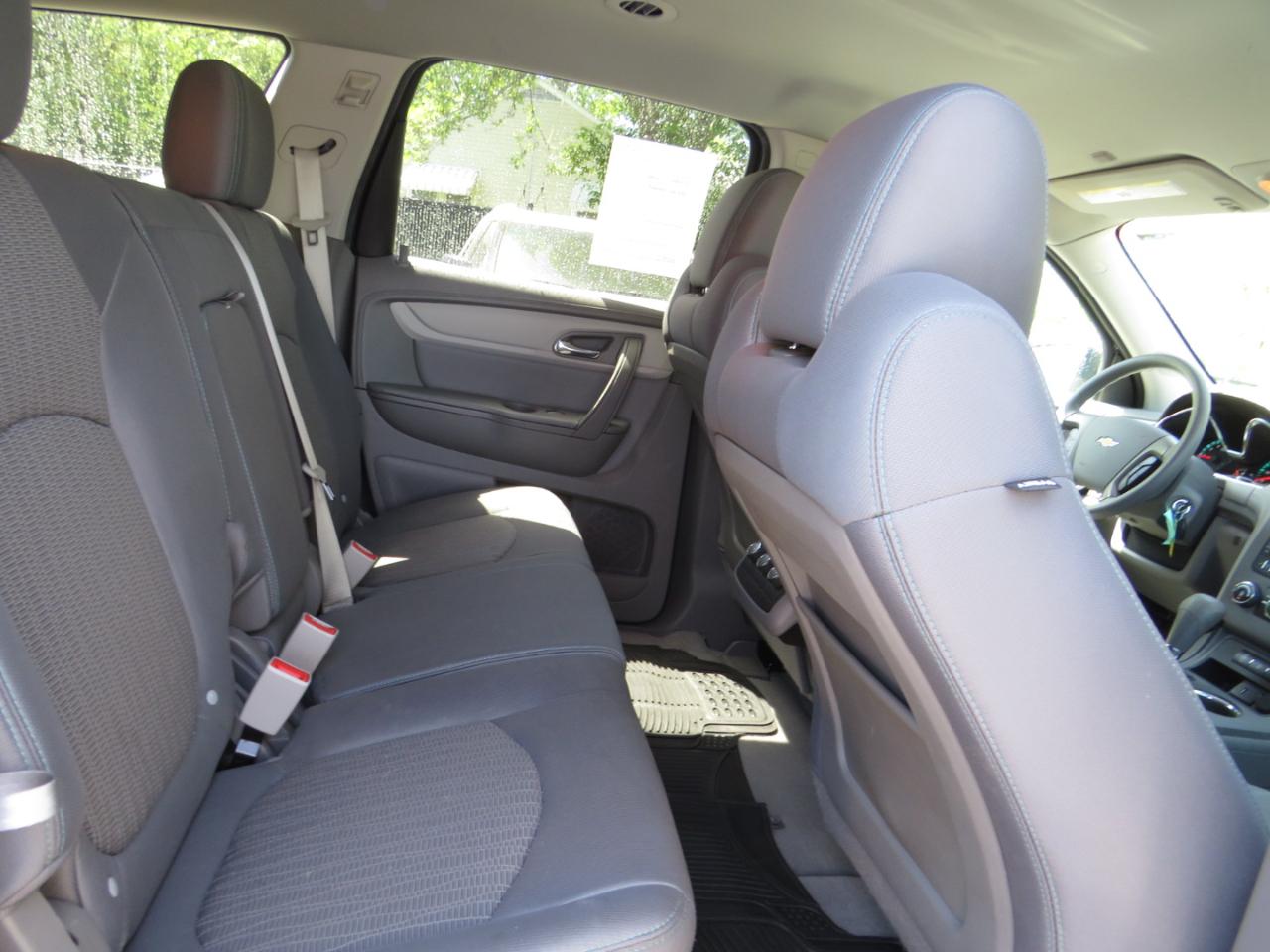 Chevrolet Traverse AWD 4dr LS 2015