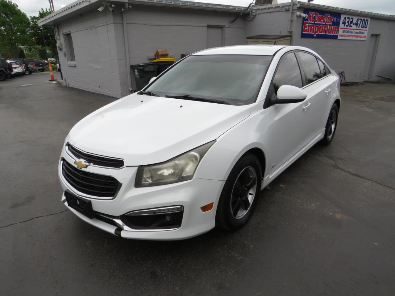 Chevrolet Cruze Limited 4dr Sdn Auto LT w/1LT 2016