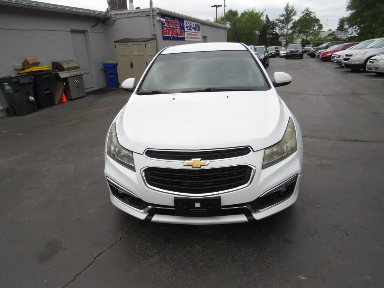 Chevrolet Cruze Limited 4dr Sdn Auto LT w/1LT 2016