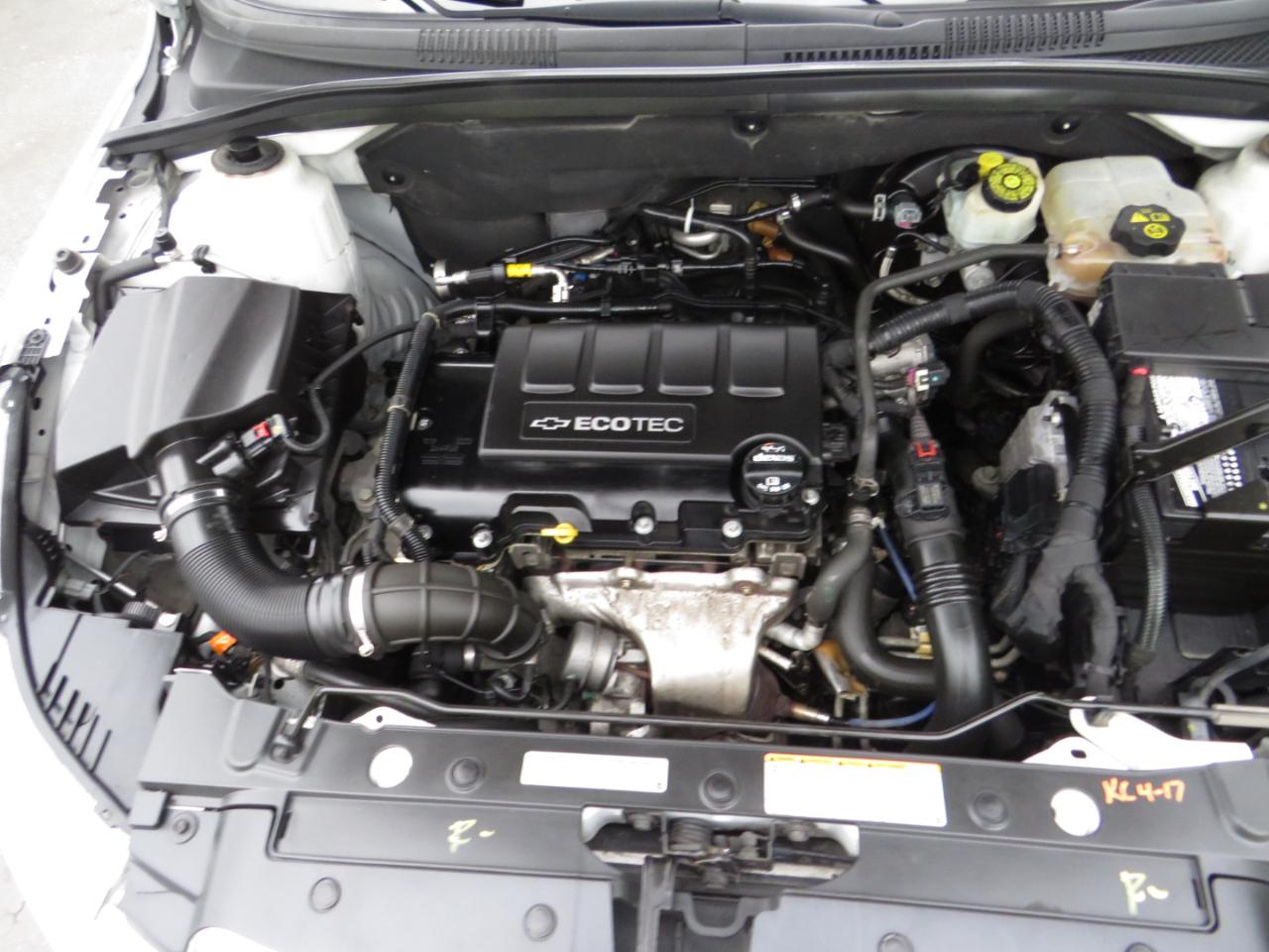 Chevrolet Cruze Limited 4dr Sdn Auto LT w/1LT 2016