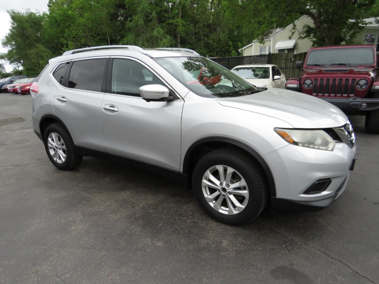 Nissan Rogue AWD 4dr SV 2015