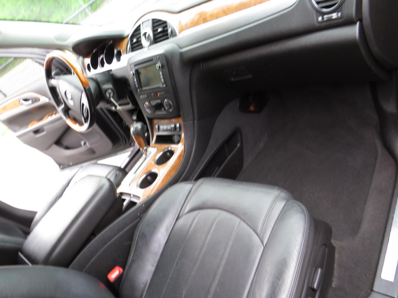 Buick Enclave AWD 4dr CXL 2008