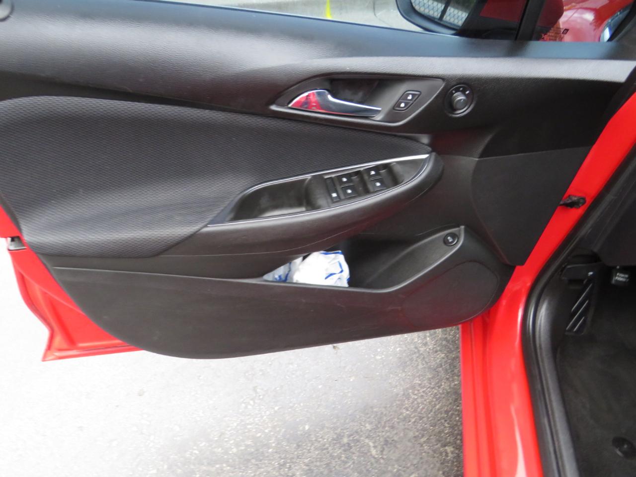 Chevrolet Cruze 4dr Sdn 1.4L LT w/1SD 2017