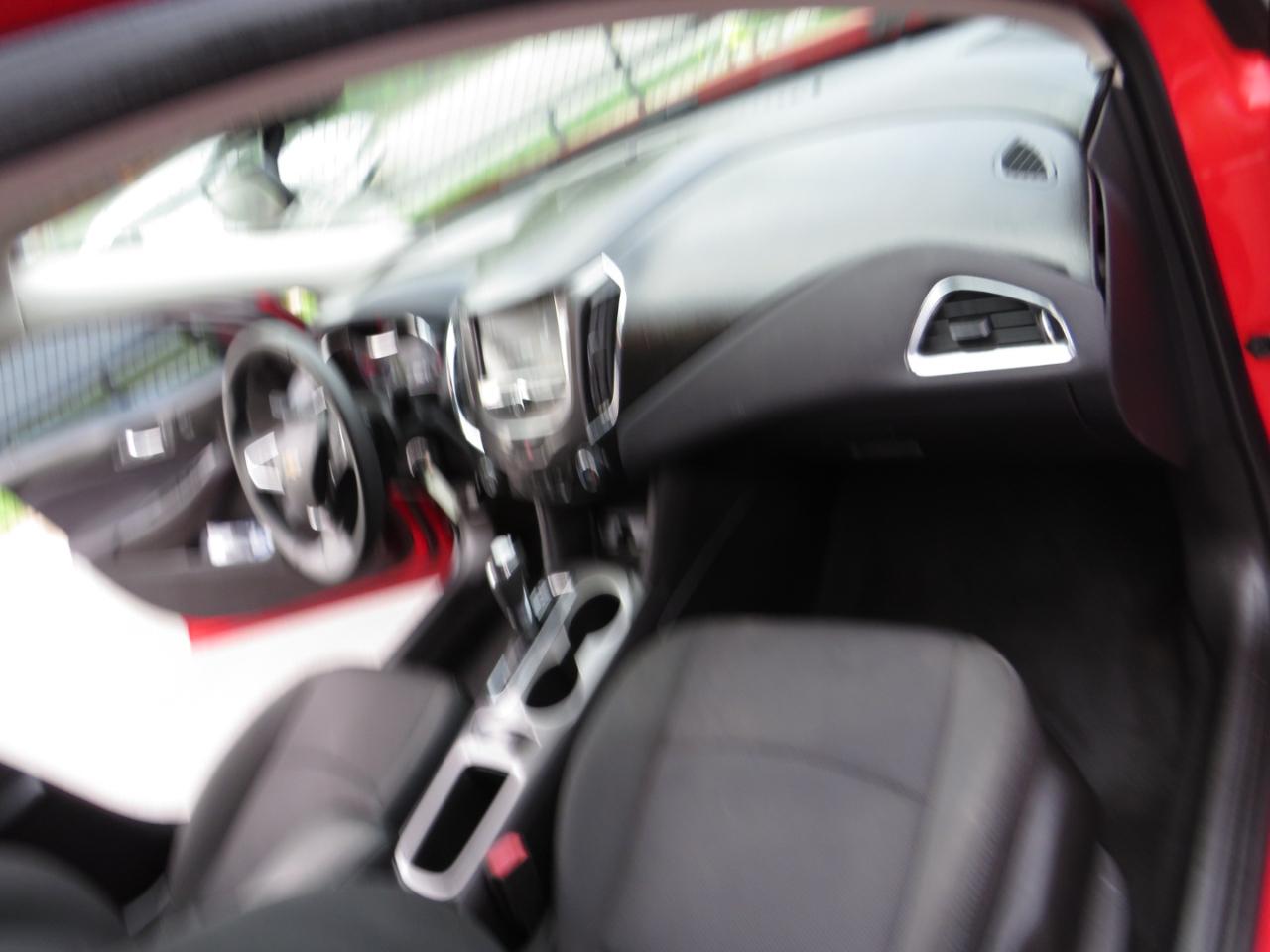 Chevrolet Cruze 4dr Sdn 1.4L LT w/1SD 2017