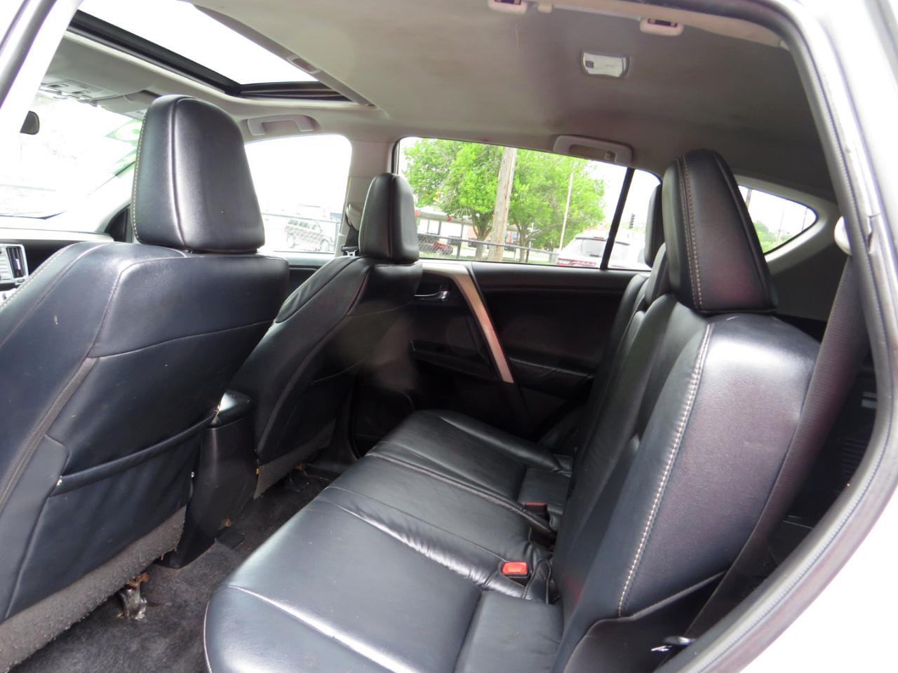 Toyota RAV4 AWD 4dr Limited (Natl) 2015