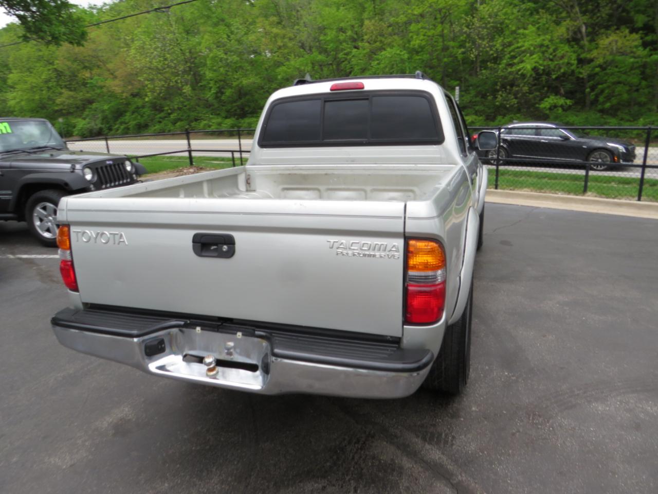 Toyota Tacoma DoubleCab PreRunner V6 Auto (Natl) 2002