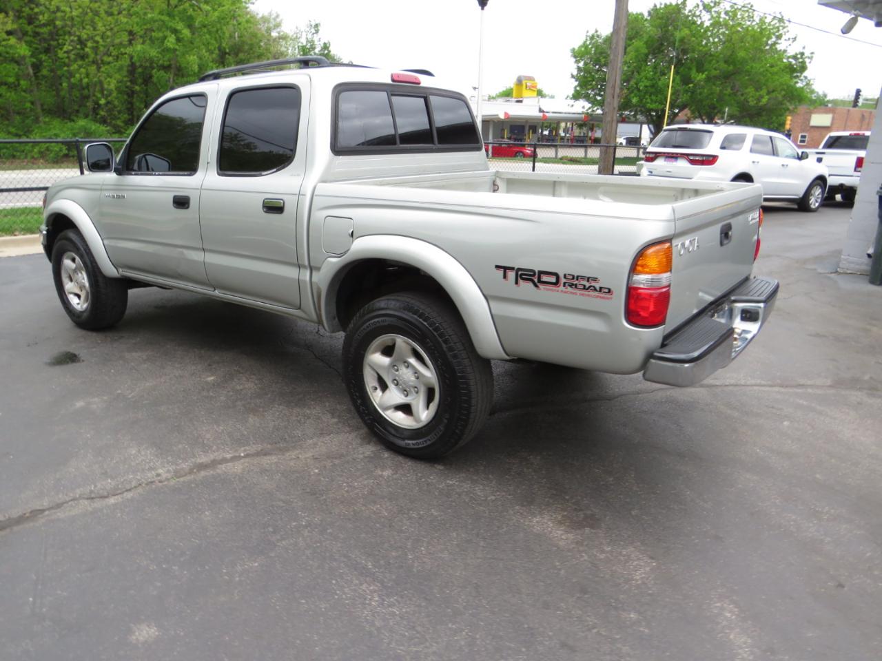 Toyota Tacoma DoubleCab PreRunner V6 Auto (Natl) 2002