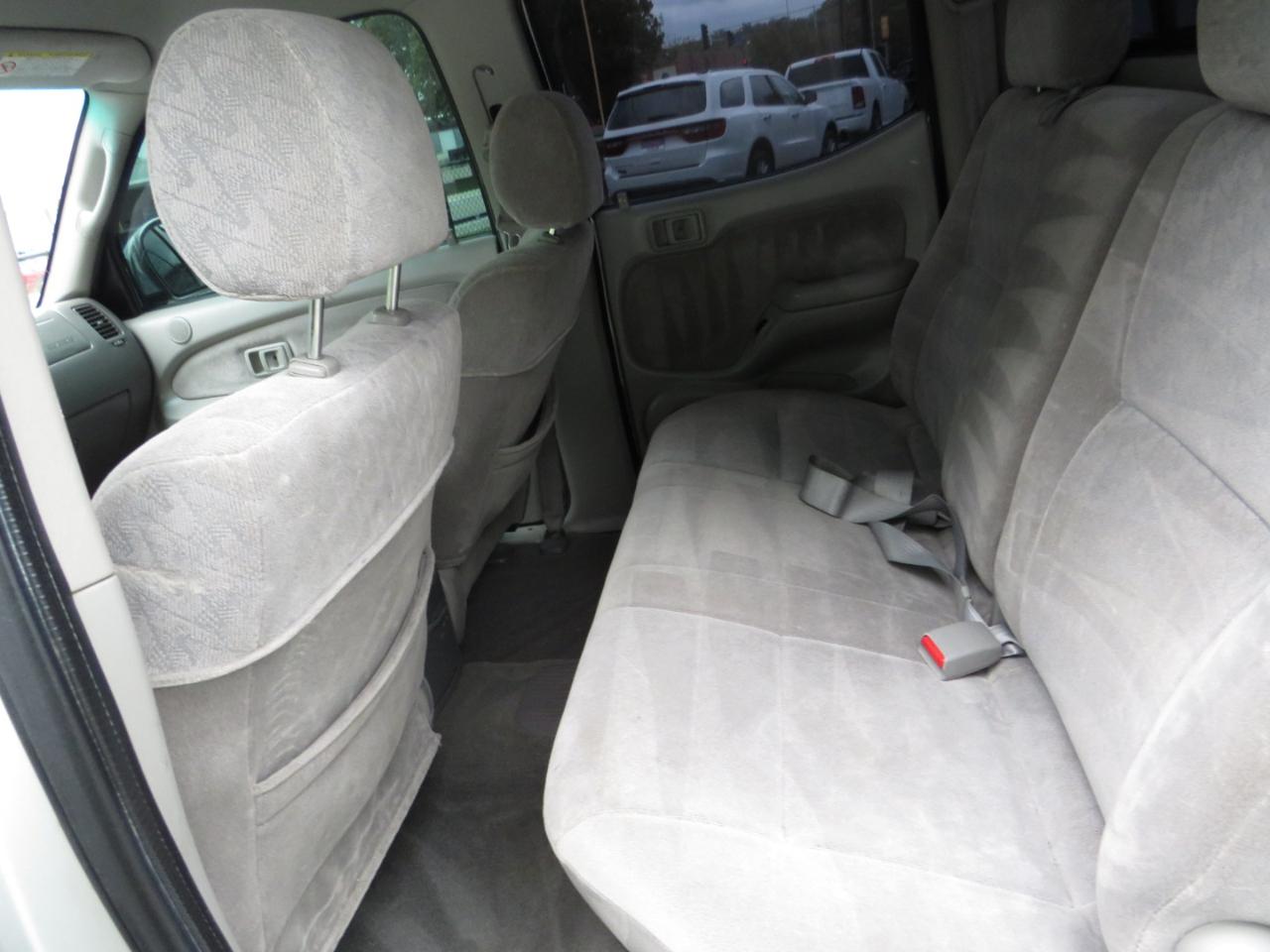 Toyota Tacoma DoubleCab PreRunner V6 Auto (Natl) 2002