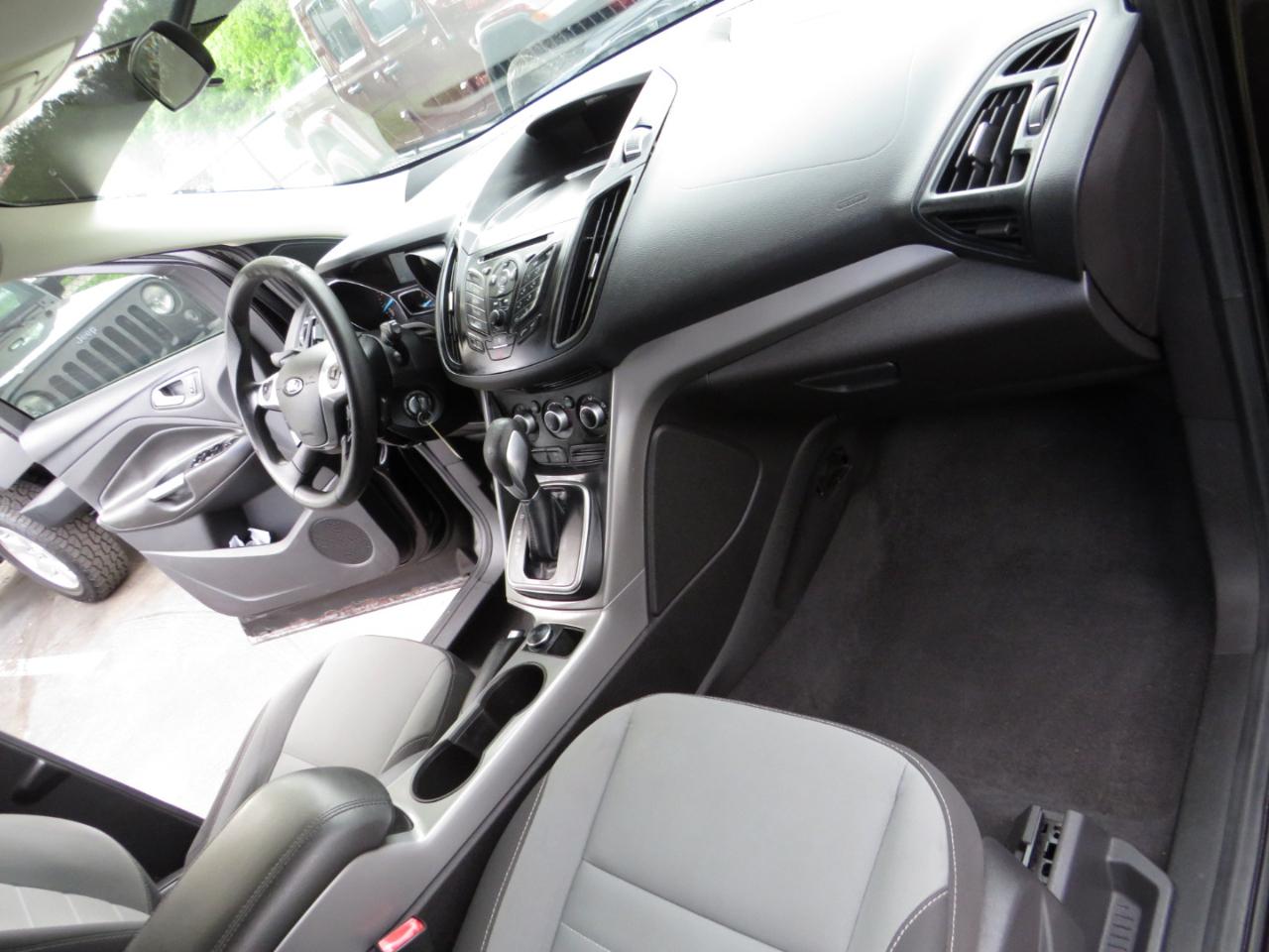 Ford Escape 4WD 4dr SE 2013