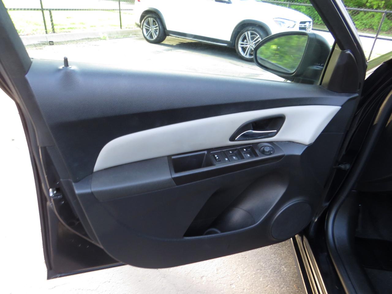 Chevrolet Cruze 4dr Sdn Auto LS 2015
