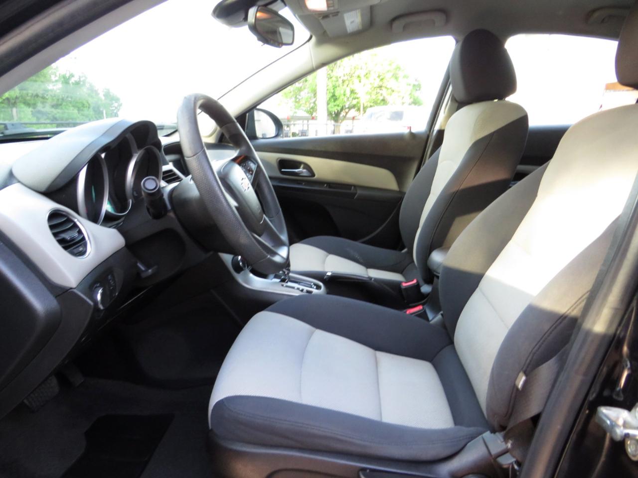 Chevrolet Cruze 4dr Sdn Auto LS 2015
