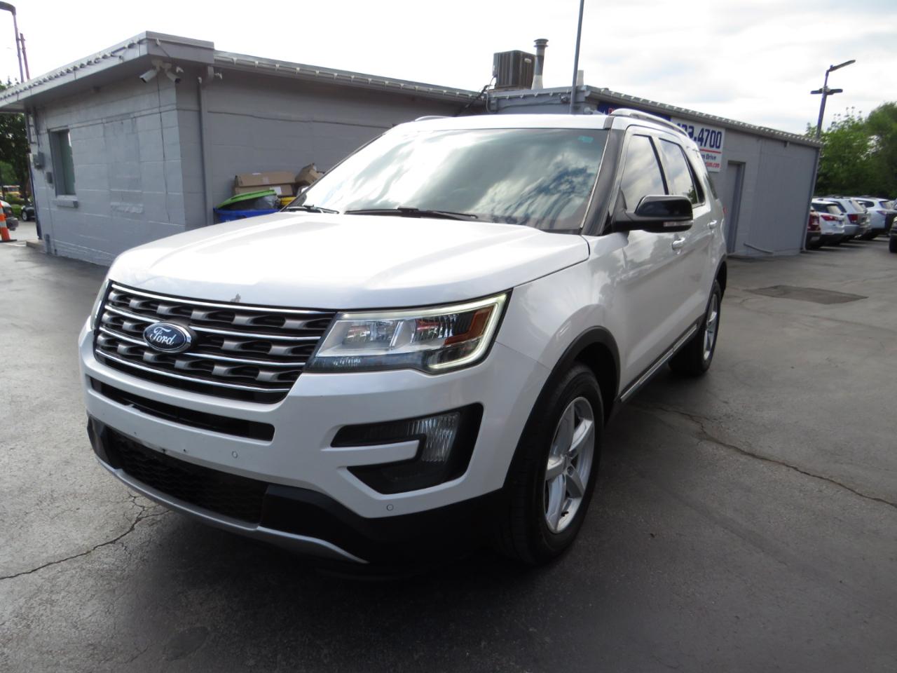 Ford Explorer 4WD 4dr XLT 2016
