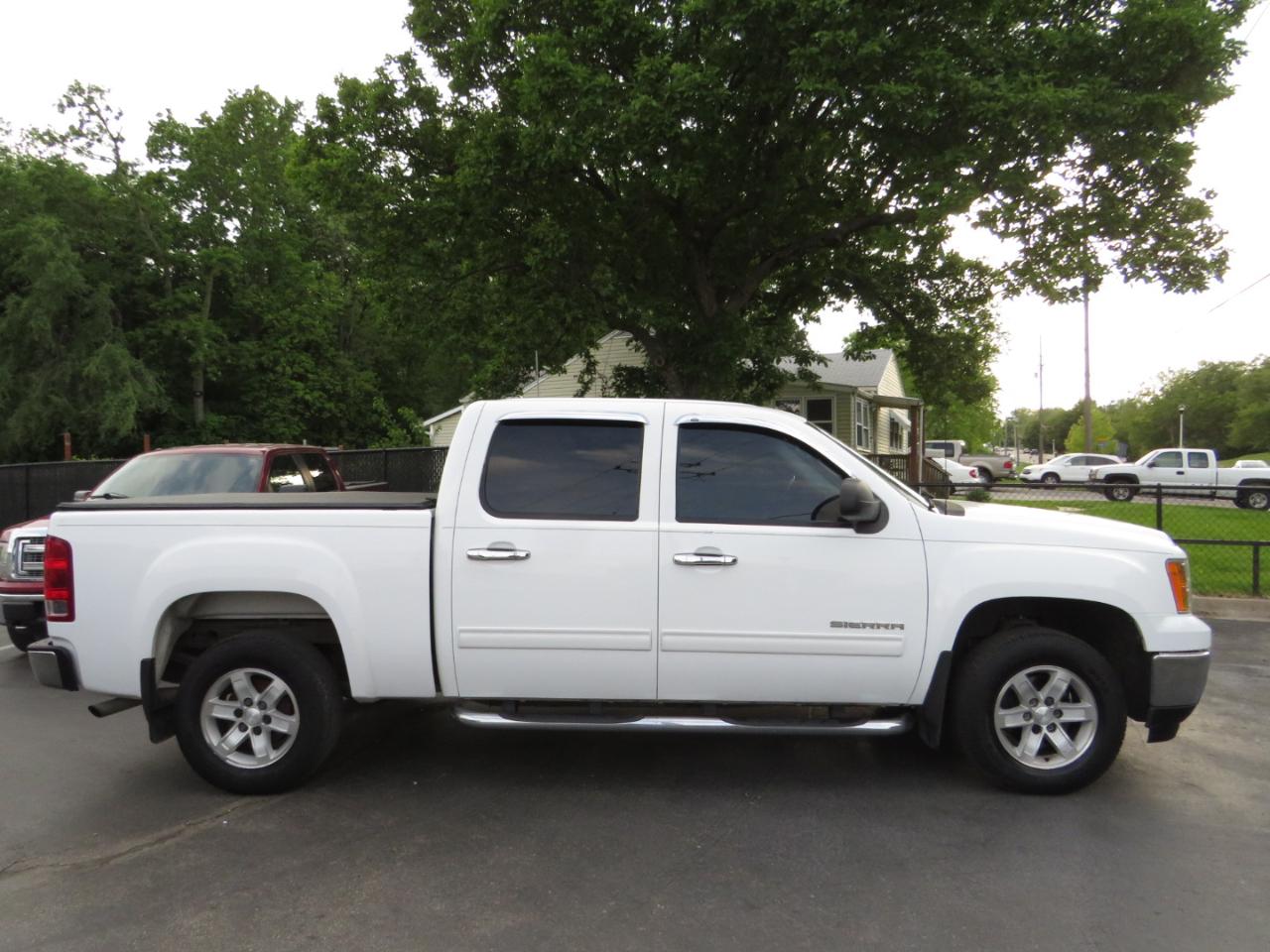 GMC Sierra 1500 2WD Crew Cab 143.5" SLE 2010