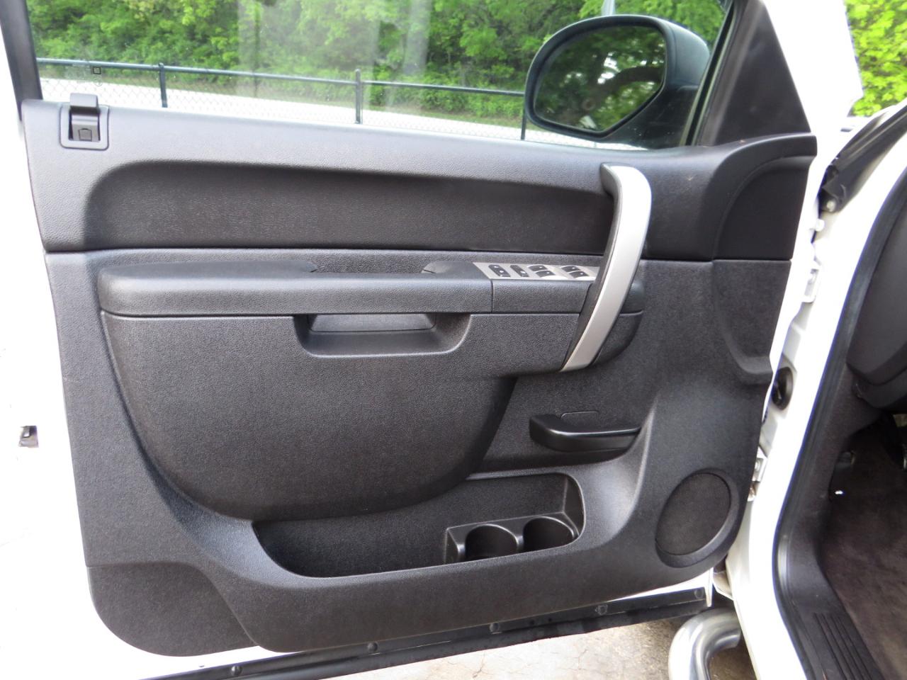 GMC Sierra 1500 2WD Crew Cab 143.5" SLE 2010