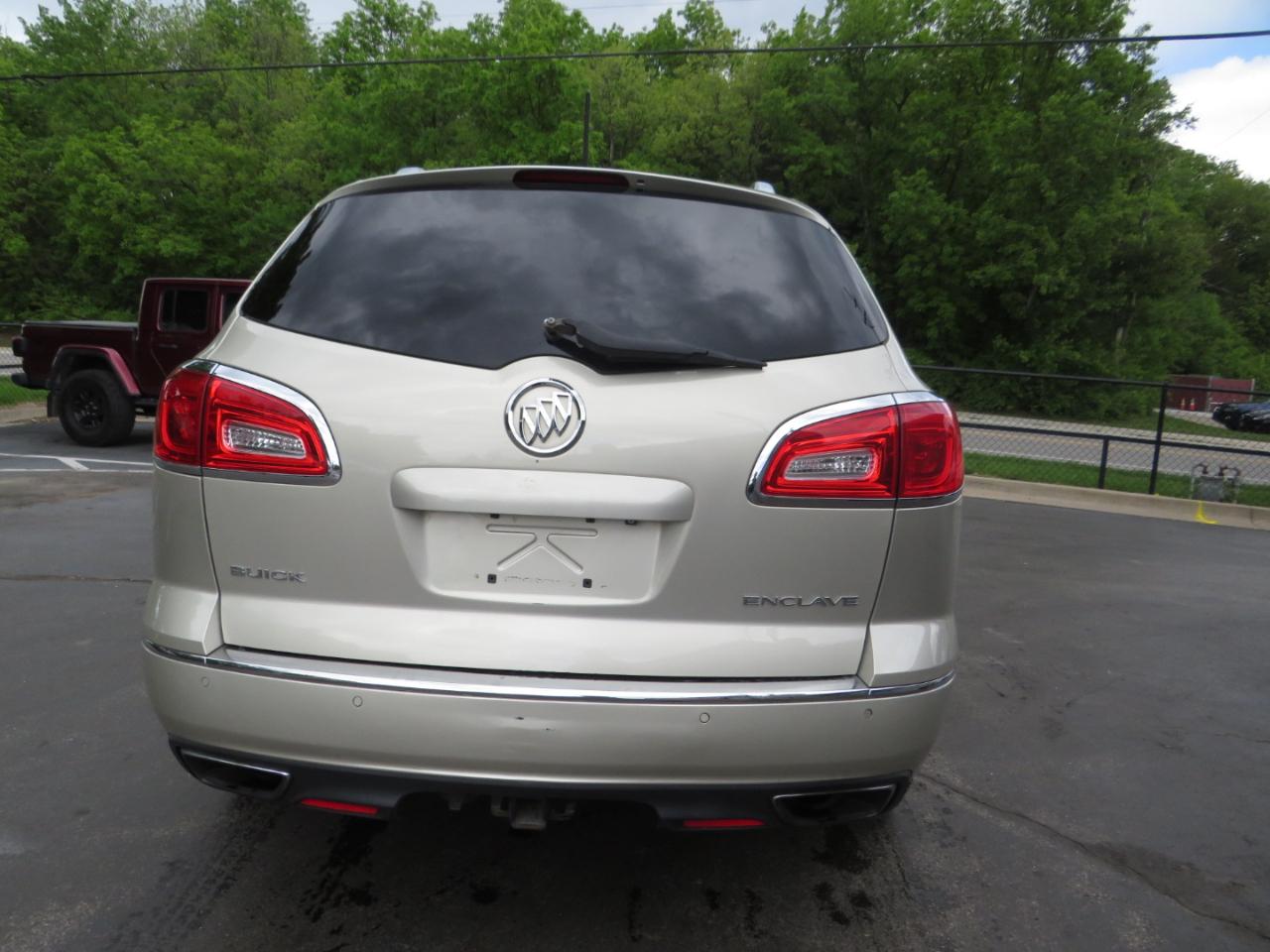 Buick Enclave FWD 4dr Leather 2013
