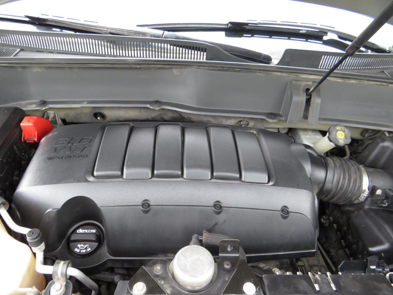 Buick Enclave FWD 4dr Leather 2013