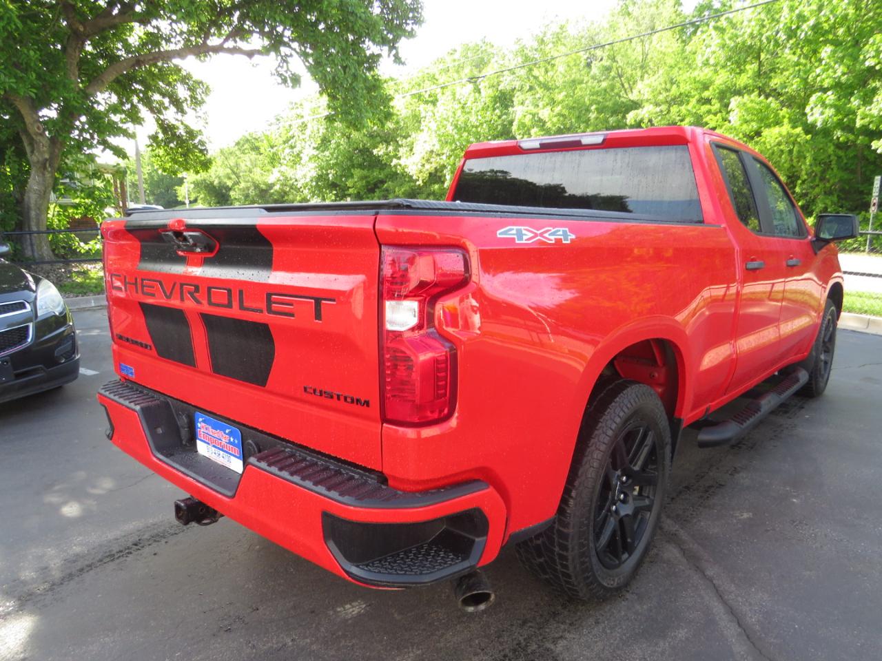 Chevrolet Silverado 1500 4WD Double Cab 147" Custom 2022