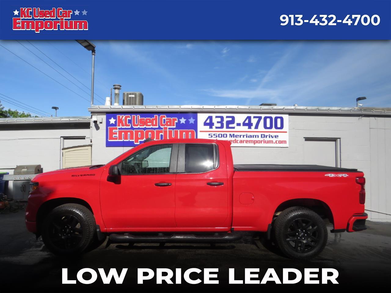 2022 Chevrolet Silverado 1500 4WD Double Cab 147" Custom