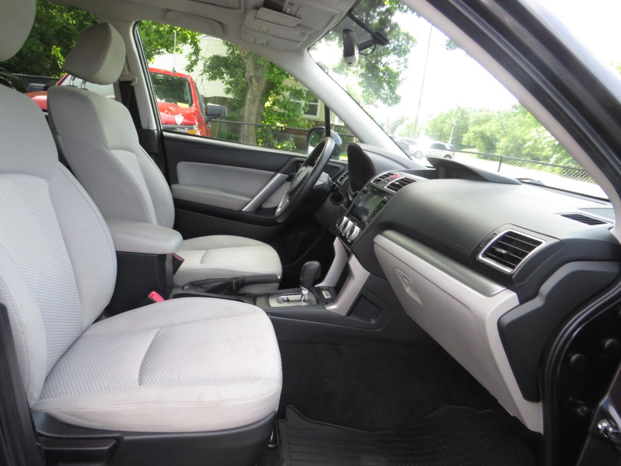 Subaru Forester 2.5i Premium CVT 2017