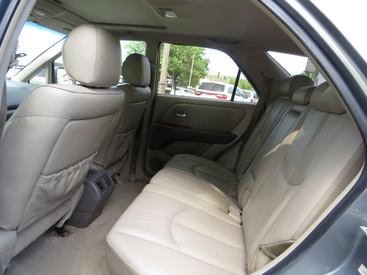 Lexus RX 300 4dr SUV 4WD 2002