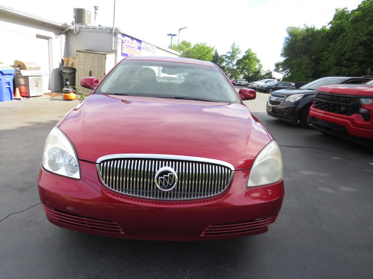 Buick Lucerne 4dr Sdn CXL-4 2009