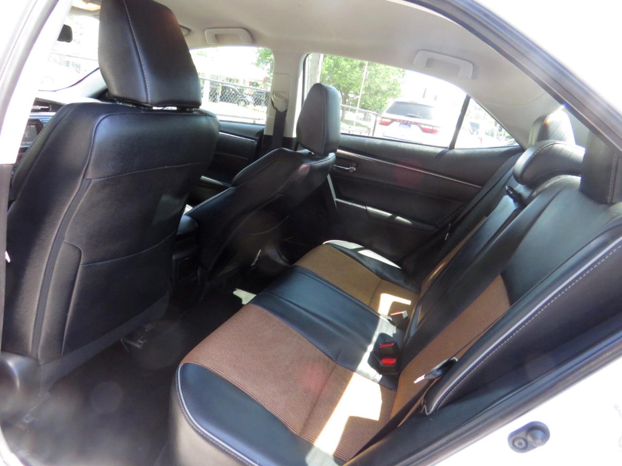 Toyota Corolla 4dr Sdn CVT LE Premium (Natl) 2015