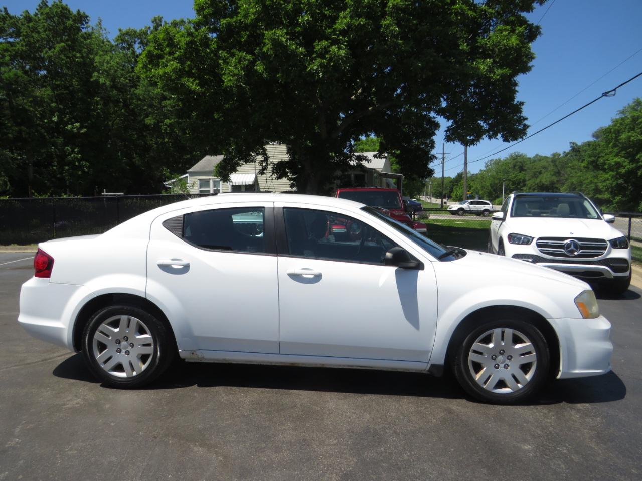 Dodge Avenger 4dr Sdn SE 2014