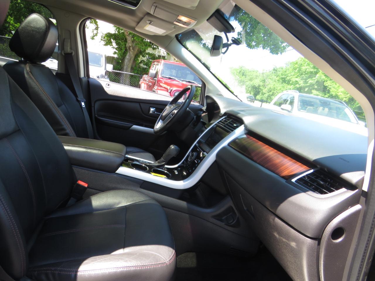 Ford Edge 4dr Limited AWD 2014