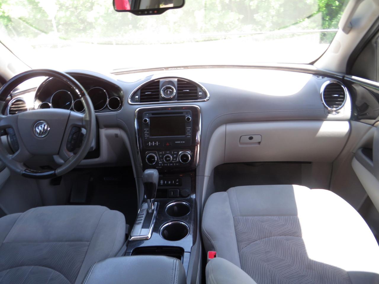 Buick Enclave FWD 4dr Convenience 2015