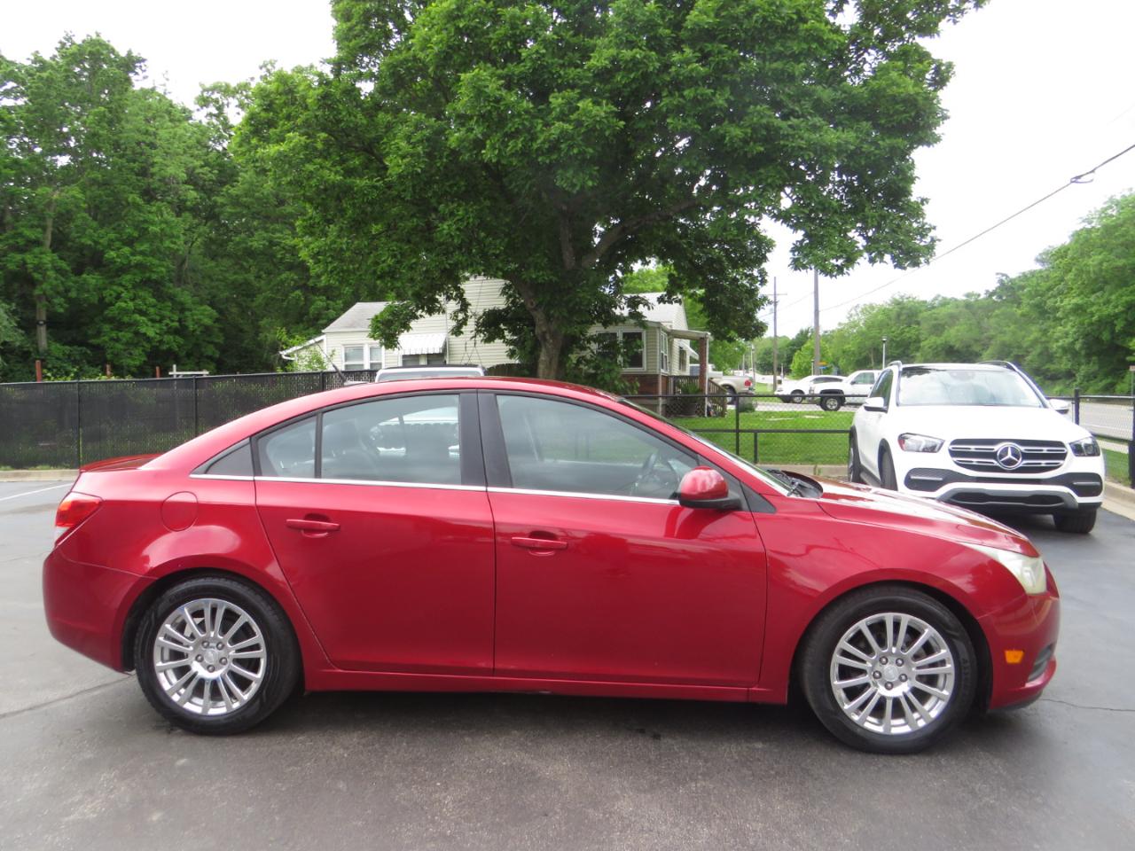 Chevrolet Cruze 4dr Sdn ECO 2012