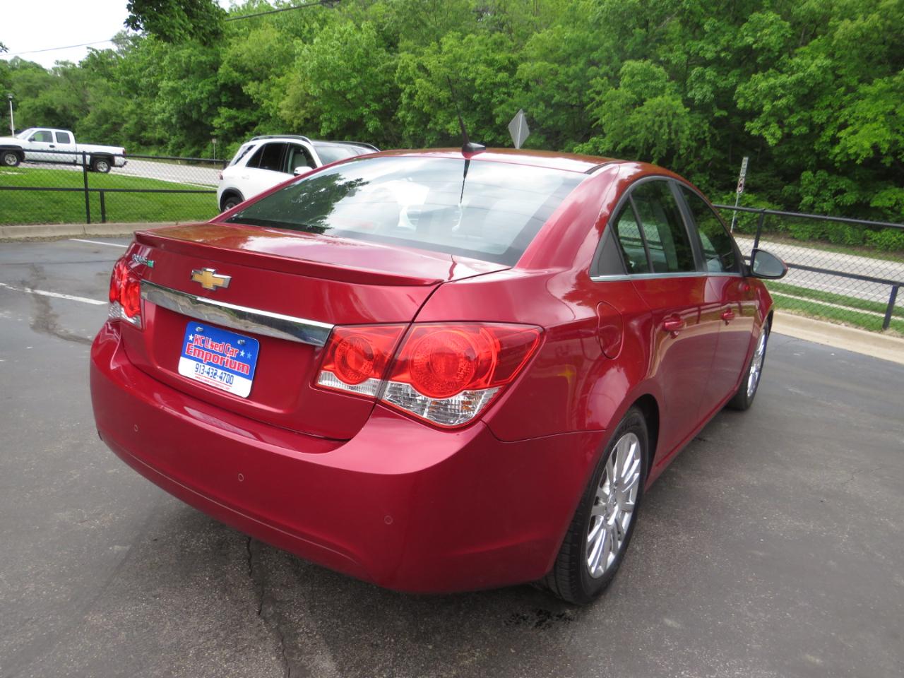 Chevrolet Cruze 4dr Sdn ECO 2012