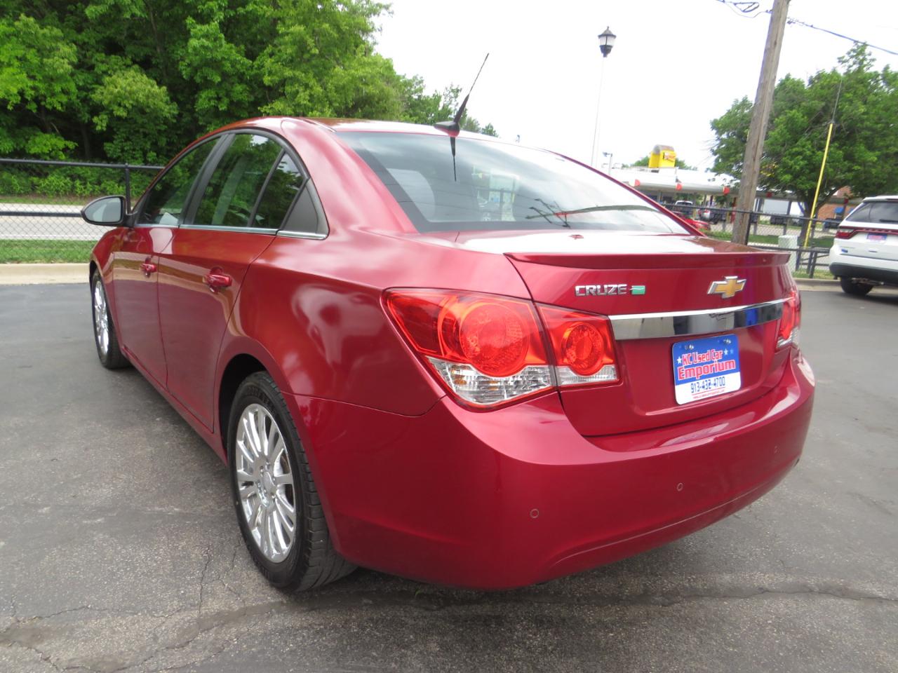 Chevrolet Cruze 4dr Sdn ECO 2012