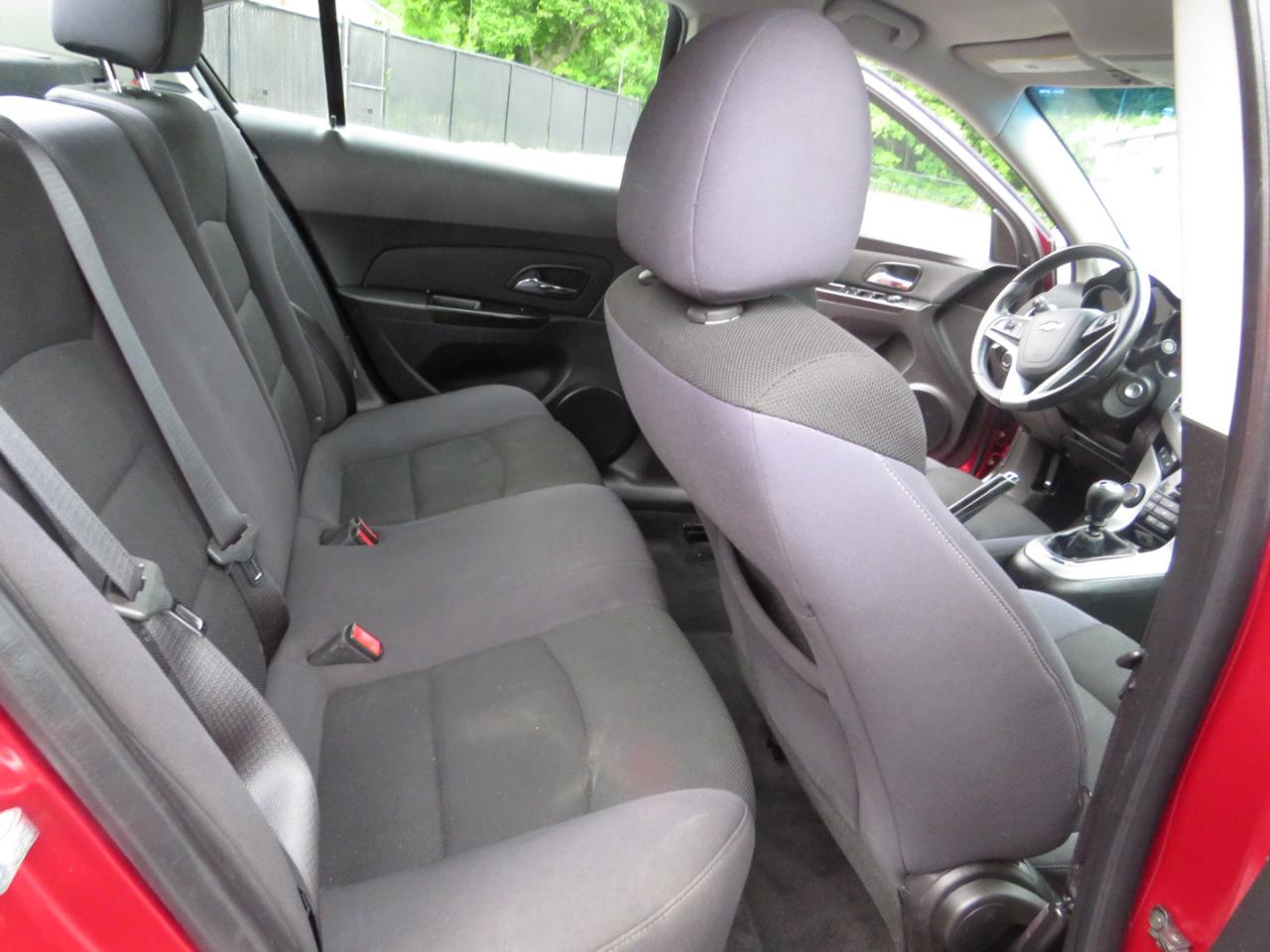 Chevrolet Cruze 4dr Sdn ECO 2012