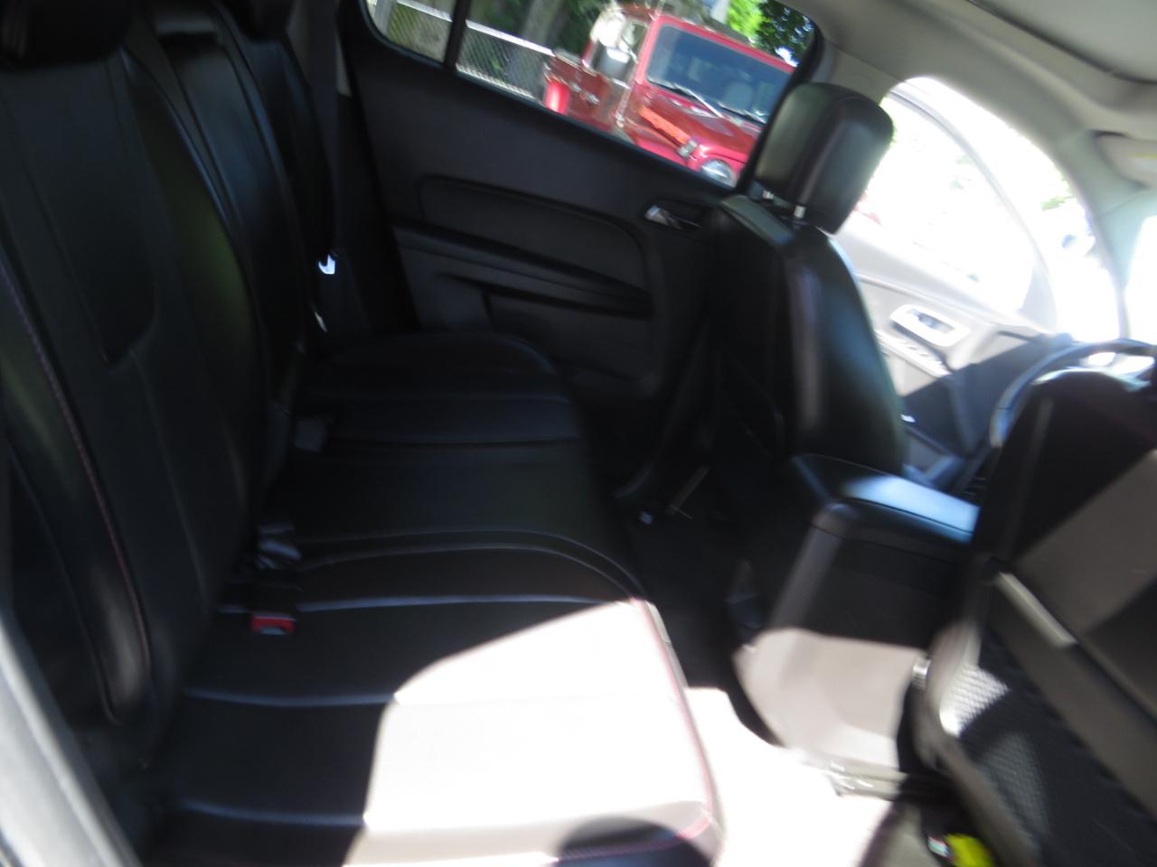 Chevrolet Equinox FWD 4dr LTZ 2011