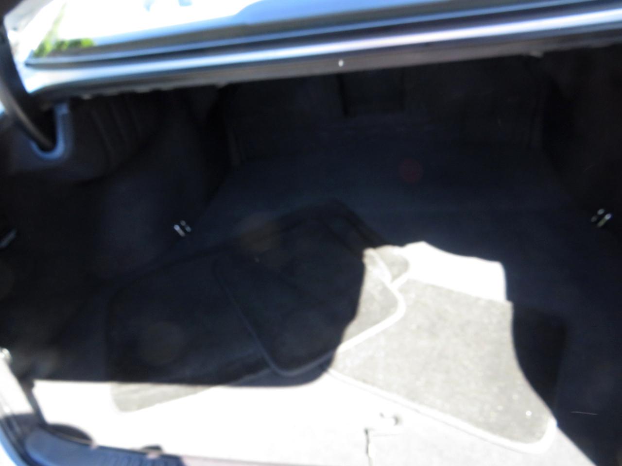 Hyundai Genesis 4dr Sdn 3.8L V6 2009