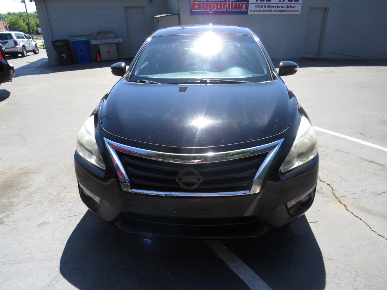 Nissan Altima 4dr Sdn I4 2.5 SL 2015