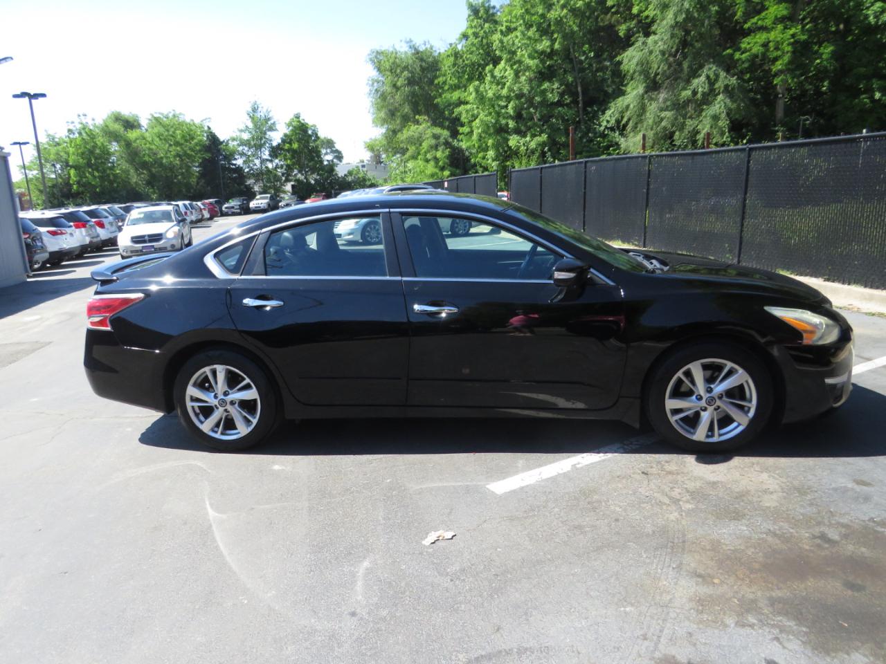 Nissan Altima 4dr Sdn I4 2.5 SL 2015
