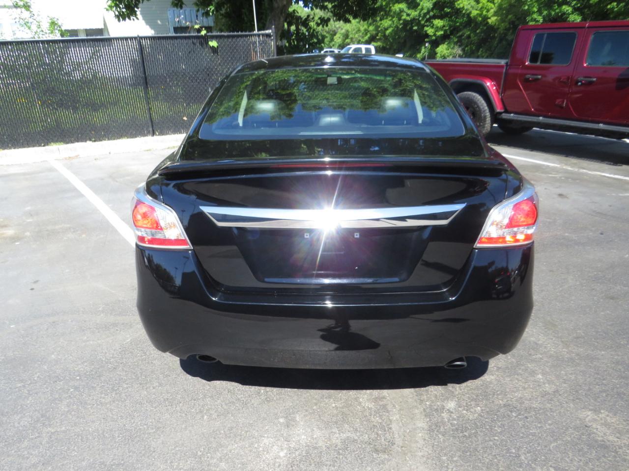 Nissan Altima 4dr Sdn I4 2.5 SL 2015
