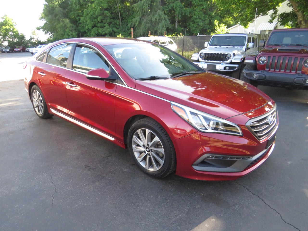 Hyundai Sonata 4dr Sdn 2.4L Sport 2015