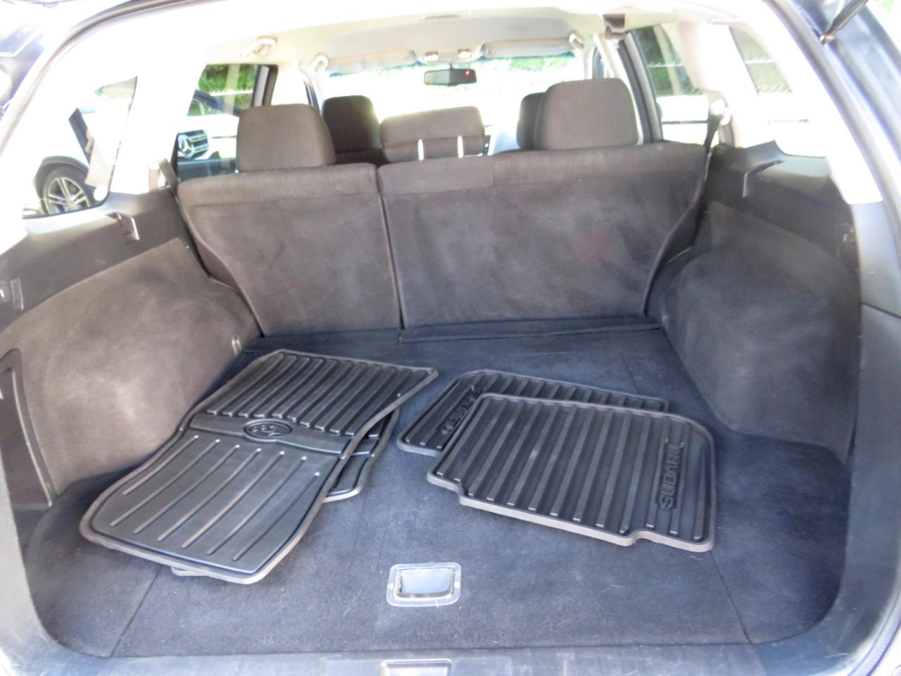 Subaru Outback 4dr Wgn H4 Auto 2.5i Premium 2014