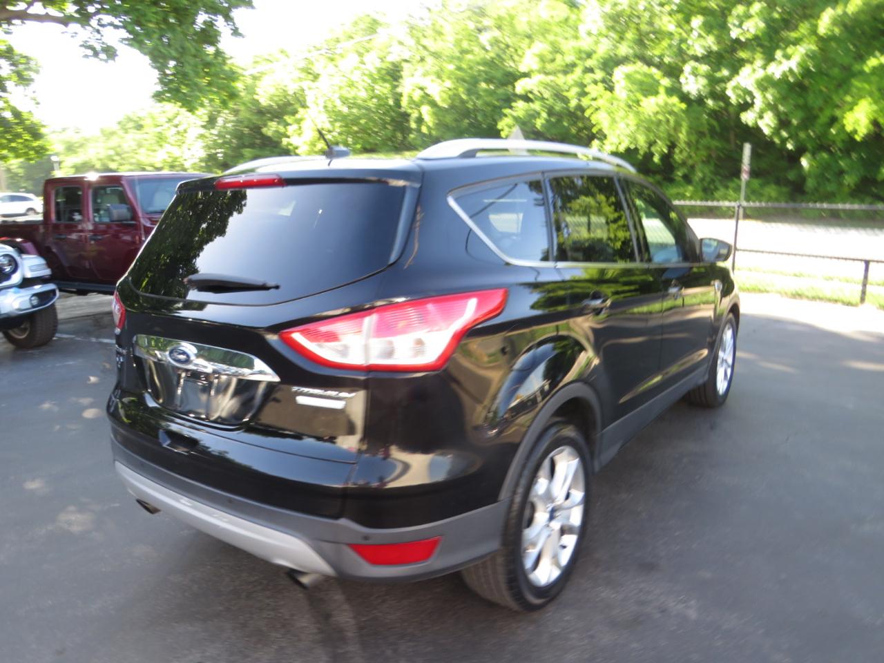 Ford Escape FWD 4dr Titanium 2016
