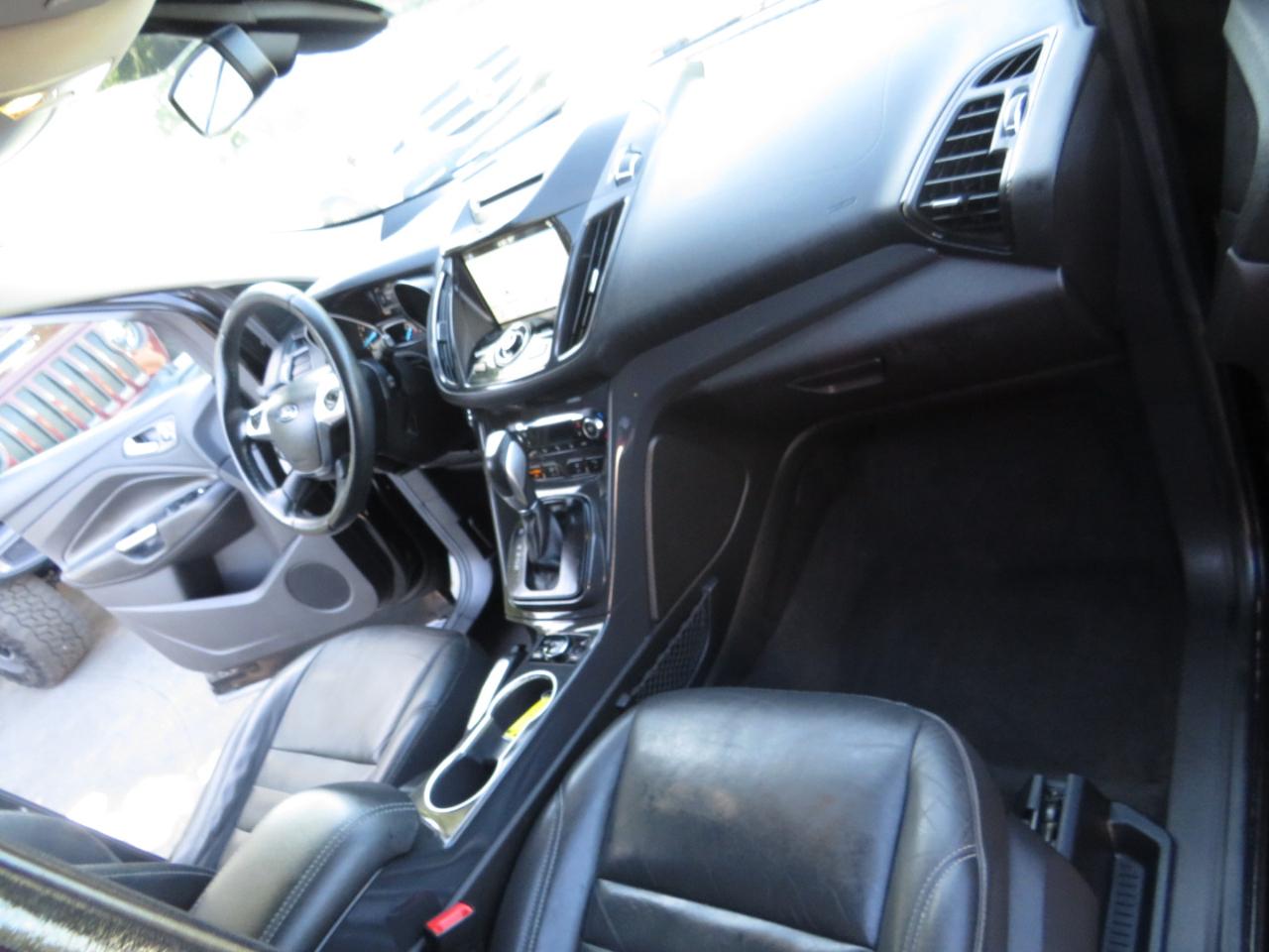 Ford Escape FWD 4dr Titanium 2016