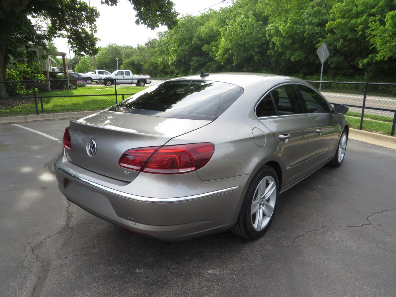 Volkswagen CC 4dr Sdn DSG R-Line 2014