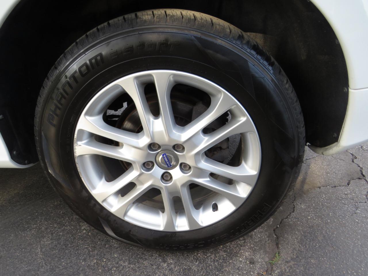 Volvo XC60 FWD 4dr T5 Drive-E Premier 2016