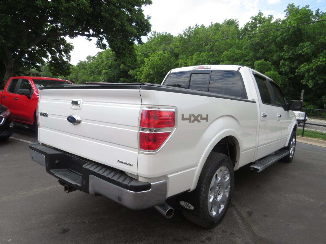 Ford F-150 4WD SuperCrew 145" Platinum 2012