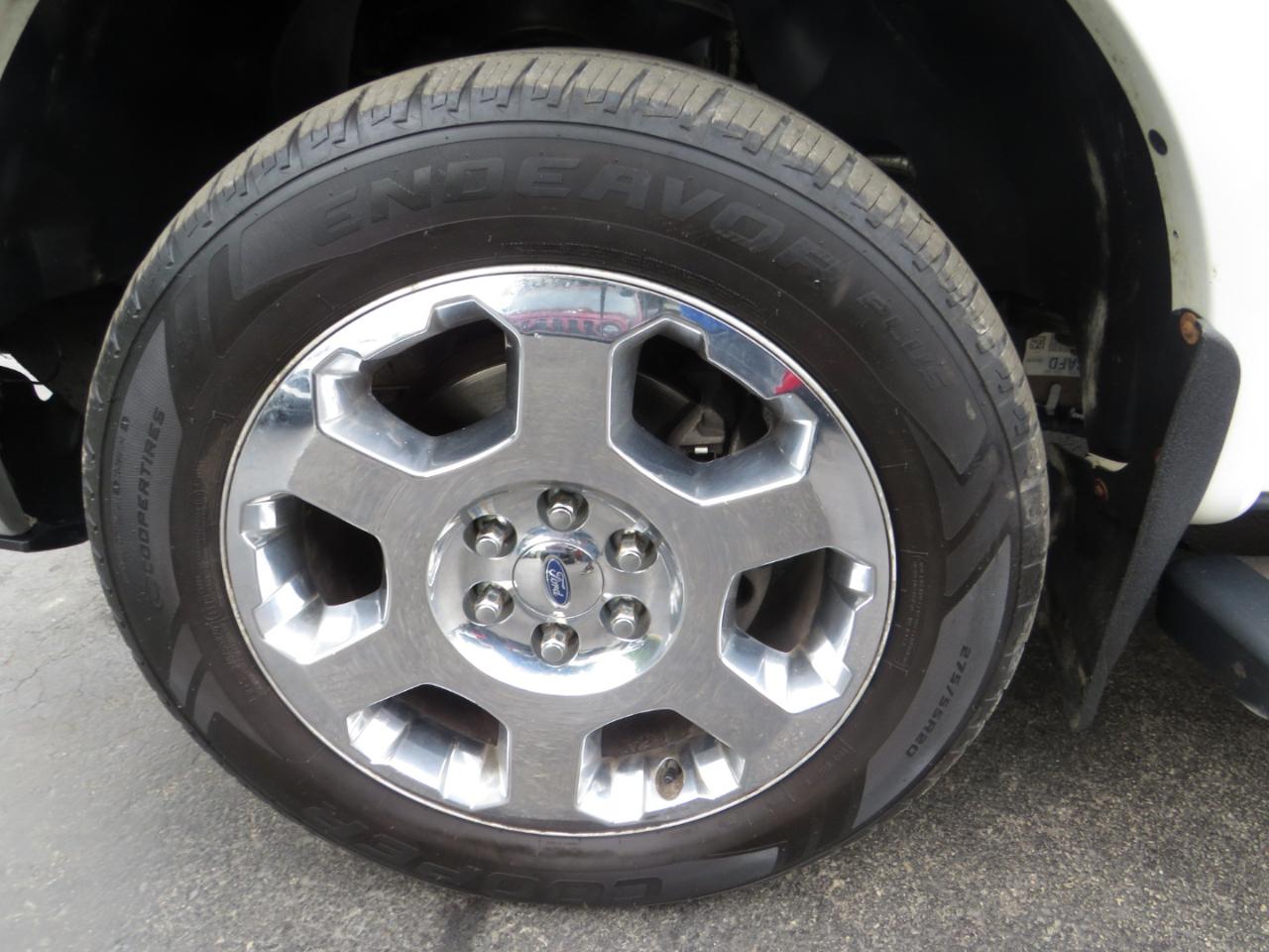 Ford F-150 4WD SuperCrew 145" Platinum 2012
