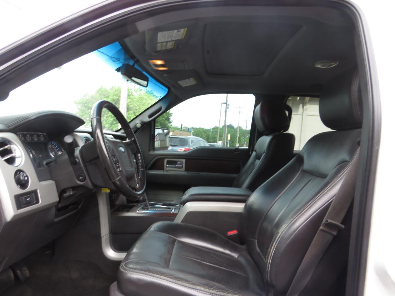 Ford F-150 4WD SuperCrew 145" Platinum 2012